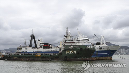 부산항에 입항한 러시아 선박 무더기 확진 [연합뉴스]